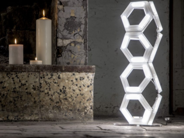 Archisio - Luca Fioranelli - Progetto C12 lampada da appoggio