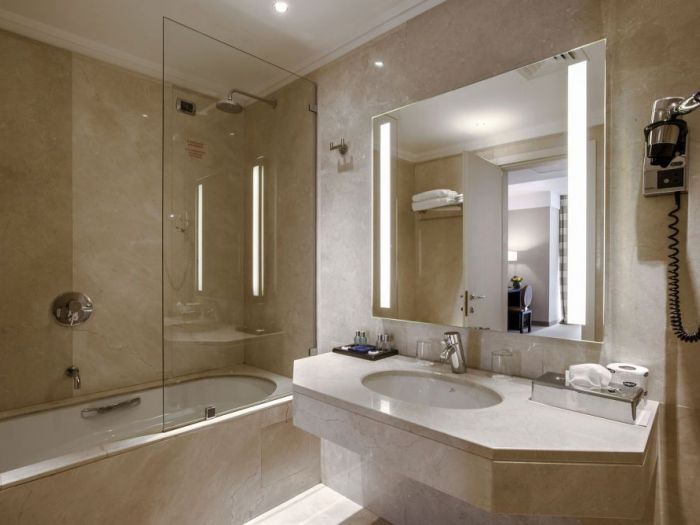 Archisio - Giacomo Foti - Progetto Ergife palace hotel