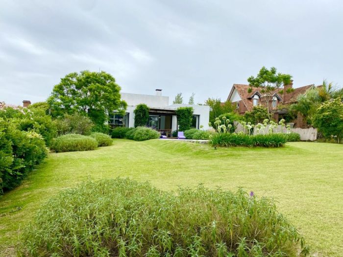 Archisio - Claudia Dibbe Piazza - Progetto The blue house