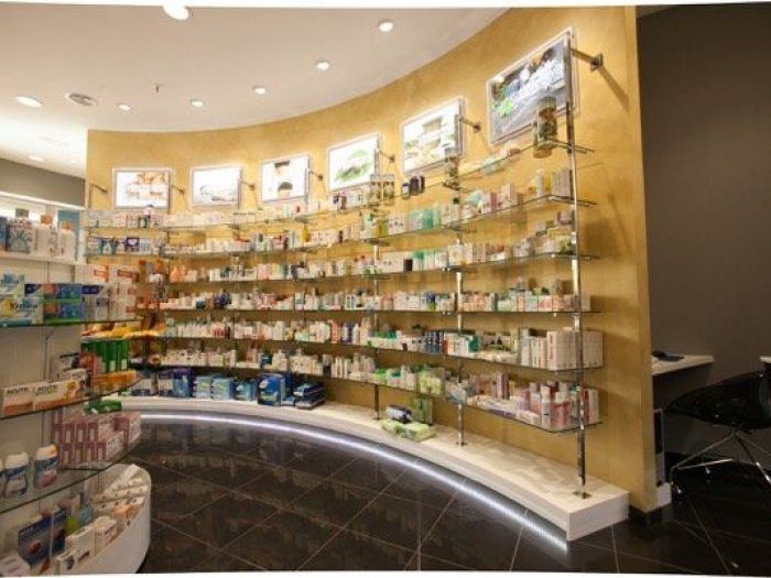 Archisio - Francesco Del Piano - Progetto Farmacia franchini sermoneta