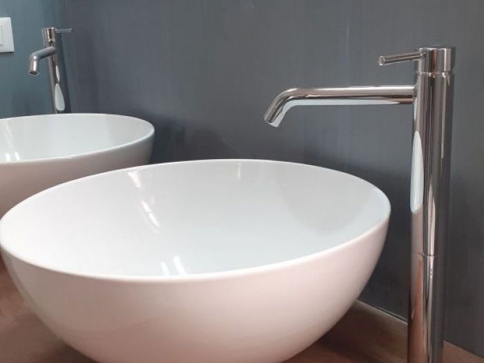 Archisio - Mani Srl Ristrutturazini - Progetto Ristrutturazione bagno completo roma zona magliana