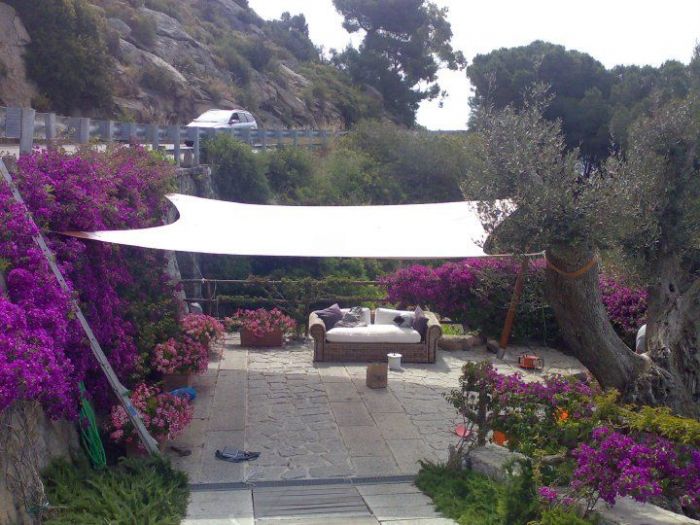Archisio - Veleria Elle Sails Tappezzeria - Rigging Harken - Furlex - Sunbrella - Progetto Vela ombreggiante giardino e copertura gazebo