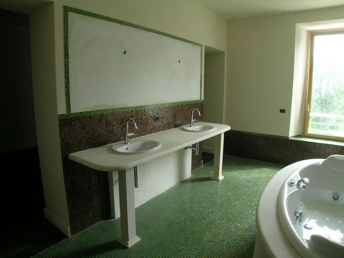 Archisio - Alberto Albeggiani - Progetto Cap dantibes - costa azzurra