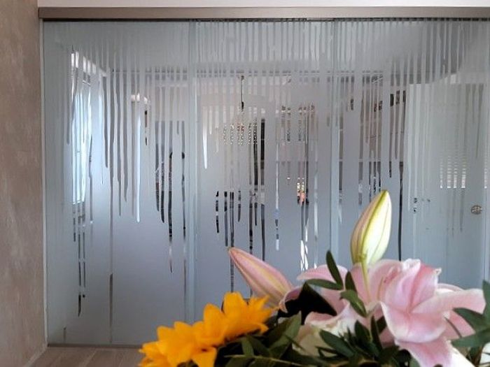 Archisio - Mp Glass - Progetto Porte e pareti divisorie in vetro
