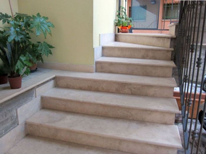 Archisio - Mec Marmi - Progetto Scalesoglie e mensole