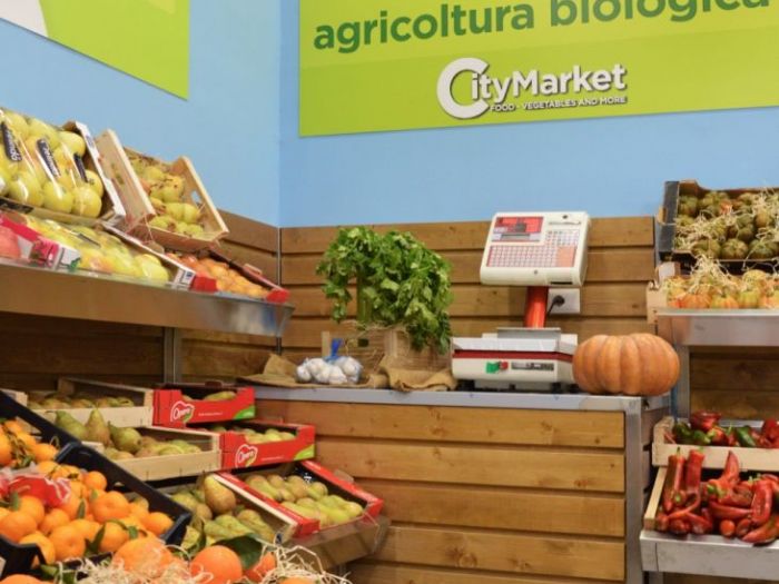 Archisio - Arcangelo Primato - Progetto Citymarket - negozio di frutta e verdura