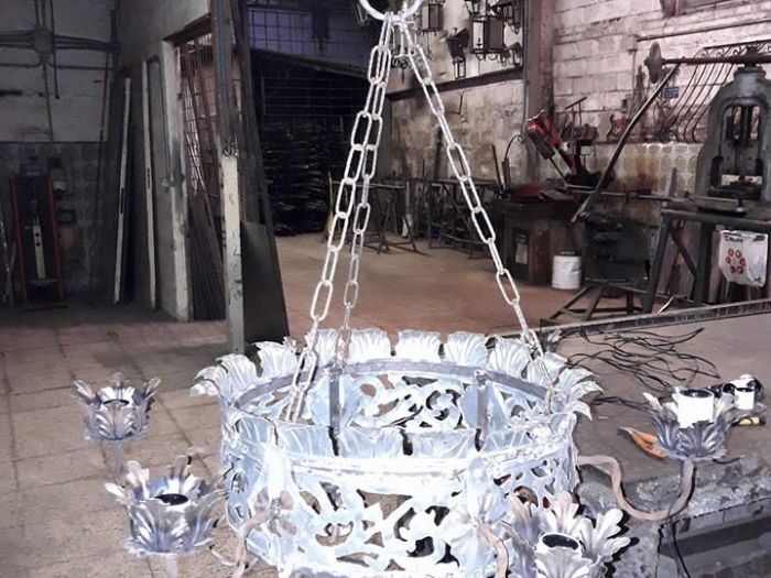 Archisio - Il Ferro Artistico Di Gianluca Fratini - Progetto Lampadari ed oggetti di arredo su misura