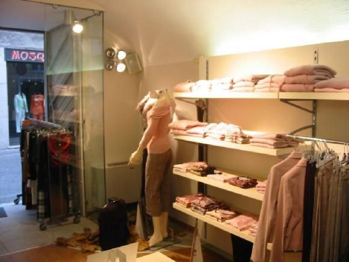 Archisio - Studio Architettura Golinelli - Progetto Negozio abbigliamento