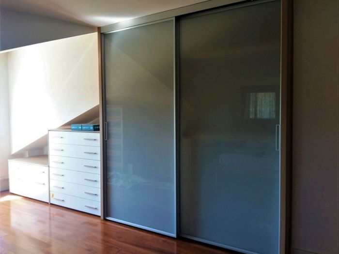 Archisio - Buongiovanni Mobili - Progetto Armadio cabina mansardato