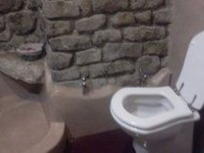 Archisio - Lo Art Di Lorenzo Menichelli - Progetto Realizzazioni di bagni