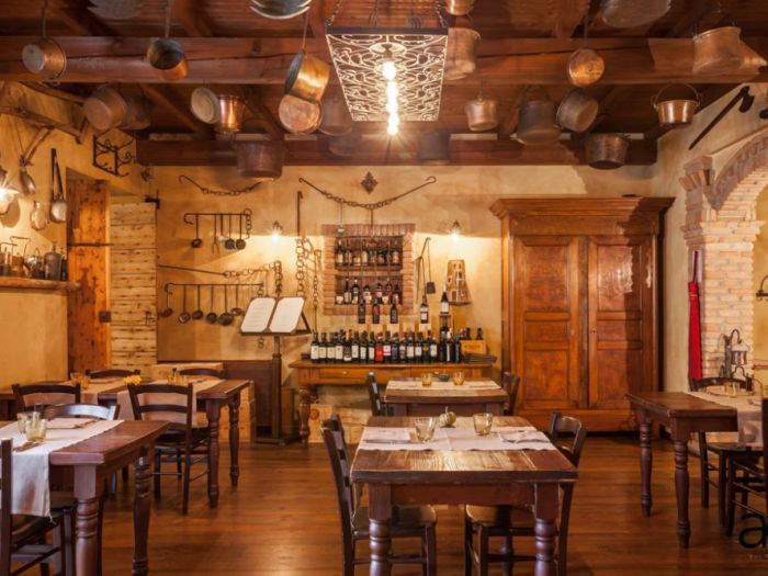 Archisio - Alessandro Colombo - Progetto Servizi fotografici per attivit commerciali alberghi e ristoranti