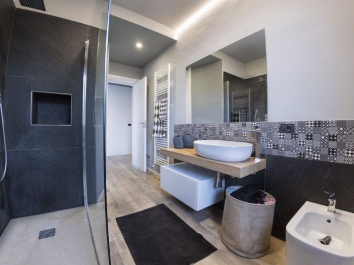 Archisio - Studio Ferretti - Progetto Ristrutturazione appartamento in bifamiliareAppartamento completamente rinnovato a partire da una nuova distribuzione pi funzionale alle esigenze della committenza Il focus stato ottimizzare le risorse partendo dallobiettivo di realizzare unampia