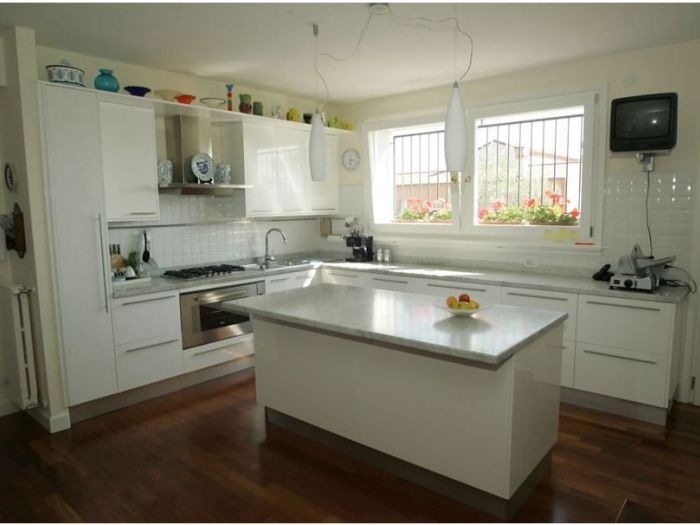 Archisio - Falegnameria 1998 - Progetto Cucine