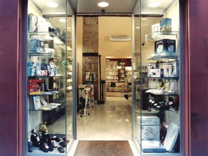 Archisio - X Studio - Progetto Farmacia spirito santo - napoli 2003