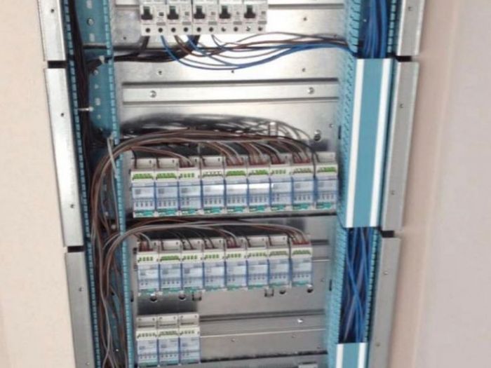 Archisio - Impianti Elettrici Civili E Industriali Light 2000 - Progetto Servizio di noleggio di piattaforme aeree con operatore abilitato