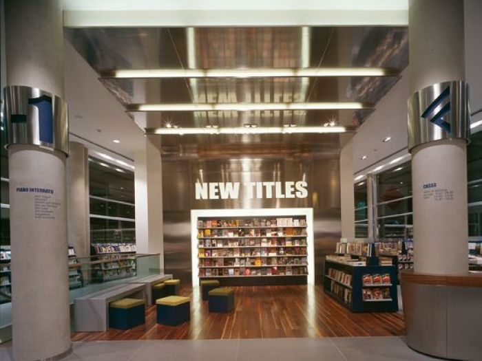 Archisio - Lula Ferrari - Progetto Feltrinelli international