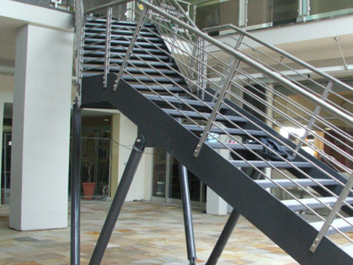 Archisio - Imaf srl - Progetto Prodotti industriali cabine insonorizzate cancelli scale facciate continue infissi nastri in alluminio produzioni speciali strutture in acciaio tettoie e pensiline