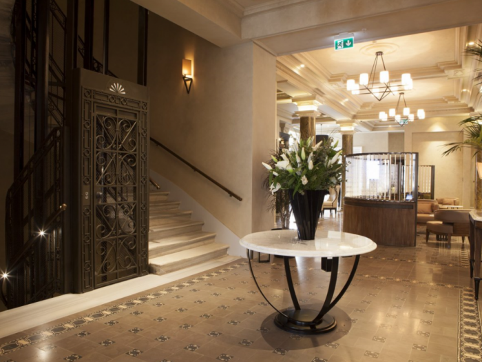 Archisio - Metex Design Group - Progetto Vault karaky house hotel