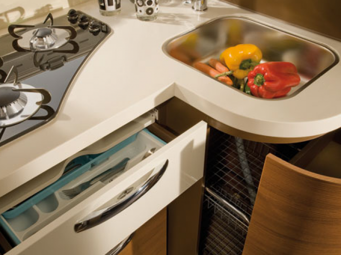 Archisio - Fabio Contillo - Progetto Camper design