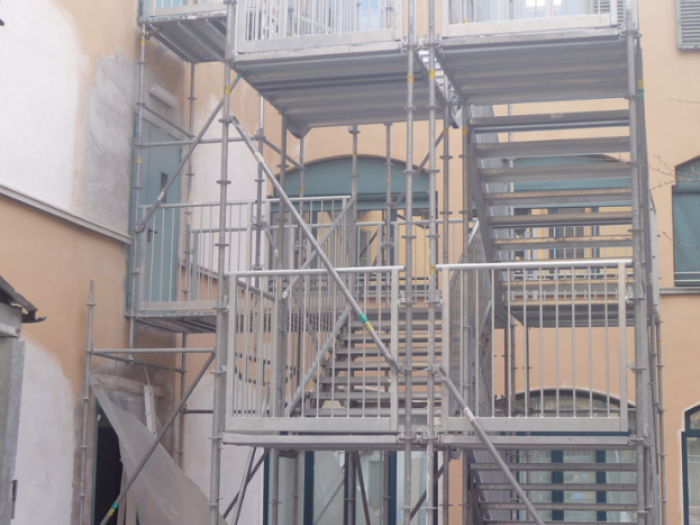 Archisio - Ristrutturazioniedil Del Geomminocchi Rosario - Progetto Ristrutturazioni esterne