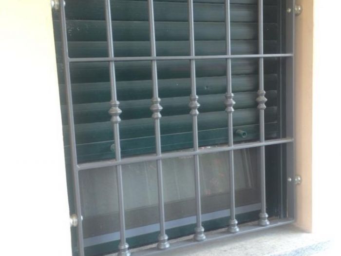 Archisio - Ogeid Di Zanoni Diego - Progetto Grate in ferro