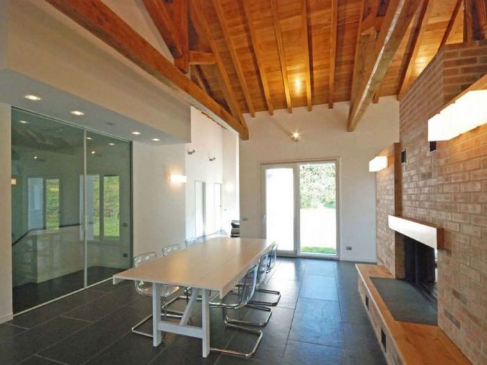 Archisio - Roberto Silvestri - Progetto Tetto in legno pietra e mattoni a vista