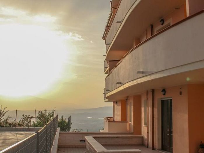 Archisio - General Studio Vitelli - Progetto Realizzazione residence maja