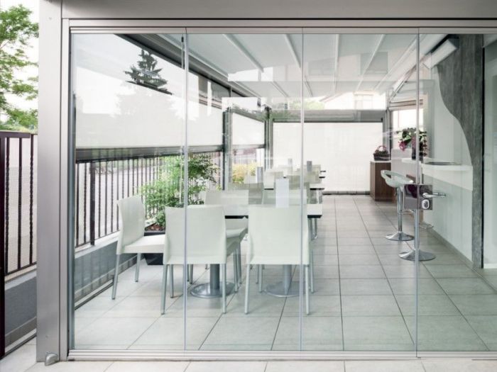 Archisio - Dama Parquet Porte Infissi - Progetto Pergole bioclimatiche e tende solari