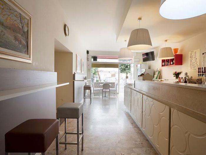 Archisio - Falegnameria Franciacorta Snc - Progetto 4 horeca - arredamento bar