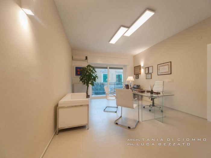 Archisio - Tania Di Ciommo - Progetto Ristrutturazione di ufficio