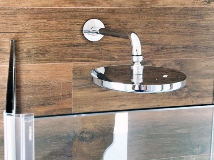 Archisio - Vetreria Kroton - Progetto Box doccia in vetro