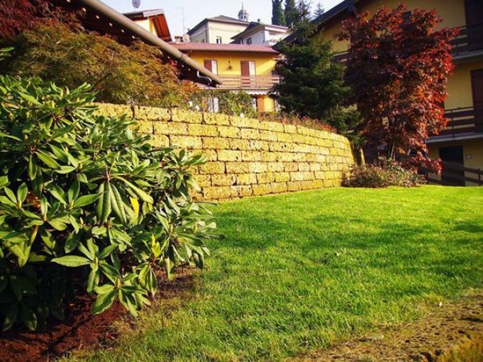 Archisio - Rizzi Giardini - Progetto Giardino con muretti in tufo