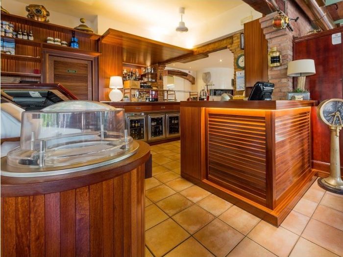 Archisio - Falegnameria 1998 - Progetto Ristoranti