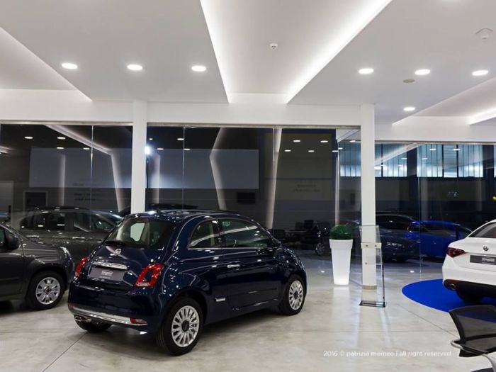 Archisio - Margherita Papagni - Progetto Nuovo showroom fiat totorizzo group molfetta