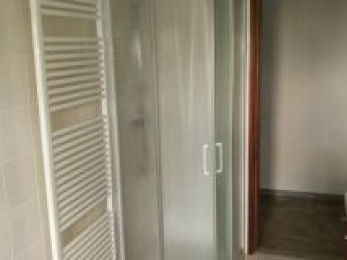 Archisio - Ditta Fratelli Maroni - Progetto Condizionatori caminetti bagno completo sanitari box doccia rifacimento bagno