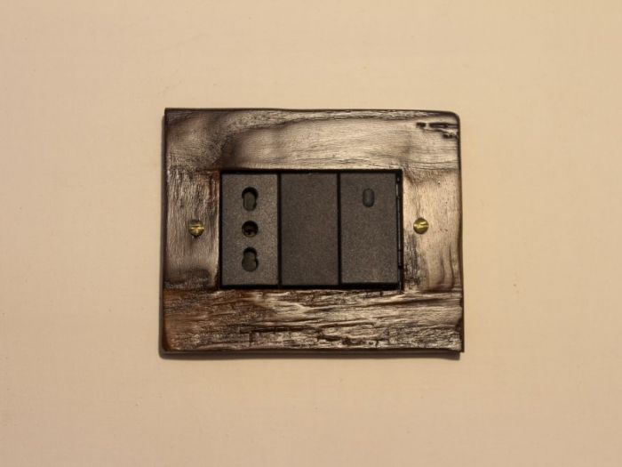 Archisio - Falegnameria Artigiana Bernardi Ezio - Progetto Placche copri interruttori