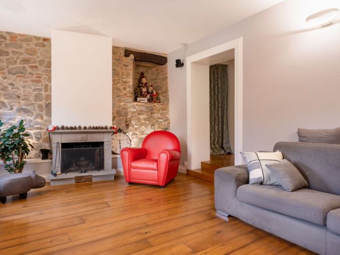 Archisio - Raffaello Terreni - Progetto Portofolio di architettura