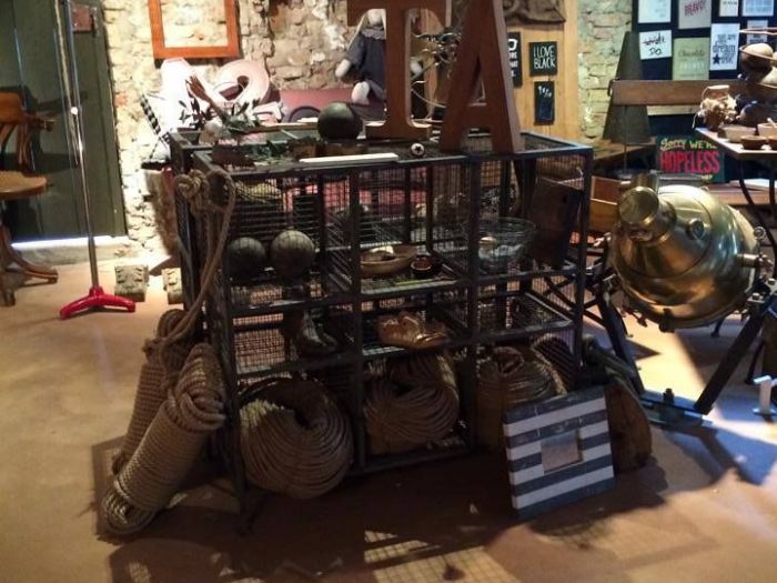 Archisio - Blu Di Prussia - Progetto Laboratorio di artigianato artistico