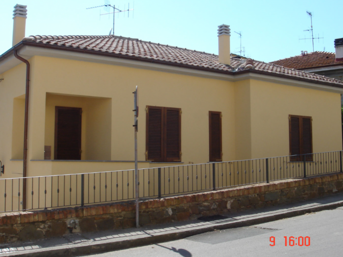 Archisio - Torzoni Costruzioni - Progetto SuveretoRestauro e risanamento conservativo con frazionamento e cambio duso