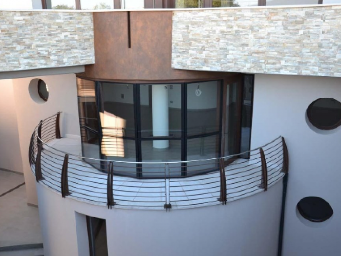 Archisio - Toffoli Loris - Progetto Serramenti in alluminio alluminio-legno acciaio inox