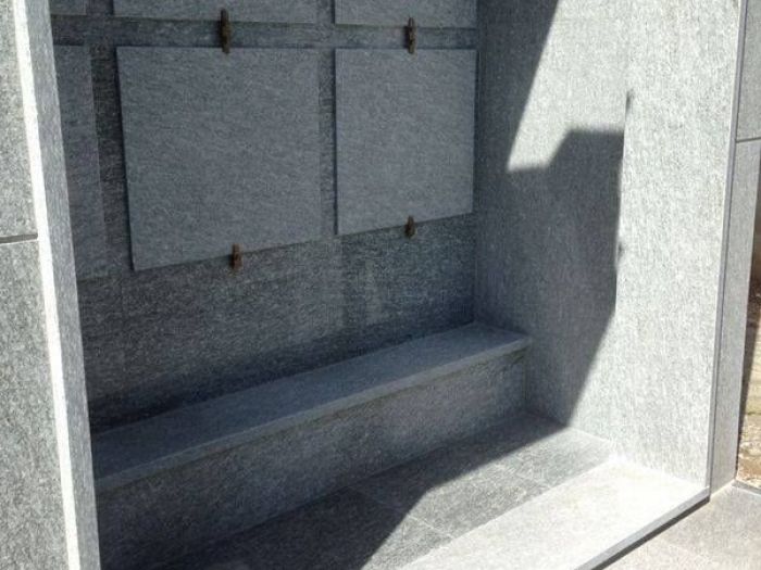 Archisio - Marmi 3 Snc - Progetto Rivestimenti tombe di famiglia