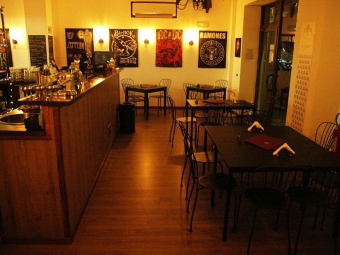 Archisio - Archihouse - Progetto Progettazione interni wine-bar