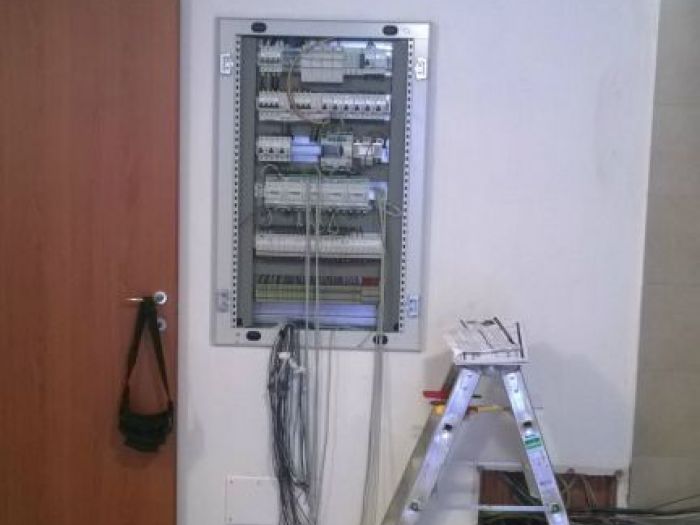 Archisio - Modernaluce Impianti Elettrici - Progetto 2013-2104 verderio edificio residenziale