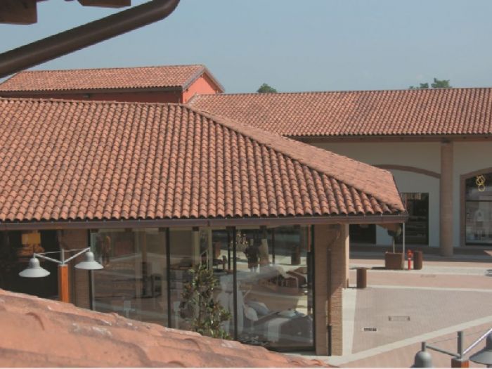 Archisio - Studio Architettura Golinelli - Progetto Parco commerciale e del tempo libero mondovicino - factory outlet- arch M Golinelli factory outlet medie superfici cascina viotto