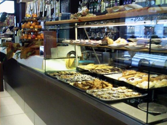 Archisio - Pfr Arredamentyi srl - Progetto Bar e pub