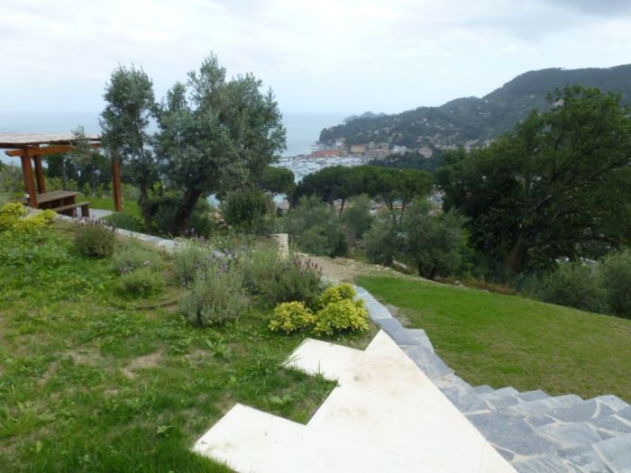 Archisio - Cerem Costruzioni srl - Progetto Costruzione di piscina privata a nozarego