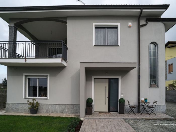 Archisio - Matteo Amela - Progetto Ristrutturazione villa a tronzano vse vc