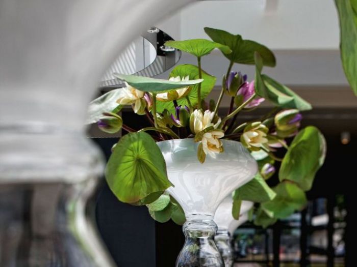 Archisio - Jupiter International srl - Progetto Set arrangement - composizioni floreali