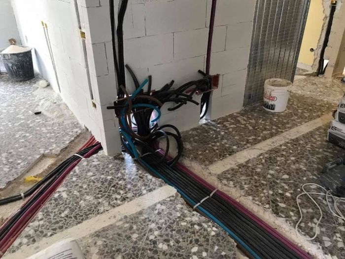 Archisio - Artinnova Ristrutturazioni - Progetto Impianti e controsoffitti