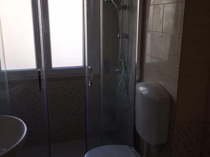 Archisio - La Servizi Ristrutturazioni - Progetto Bagni